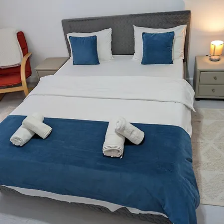 Old Town On Eugeniu De Savoya Street * Timişoara