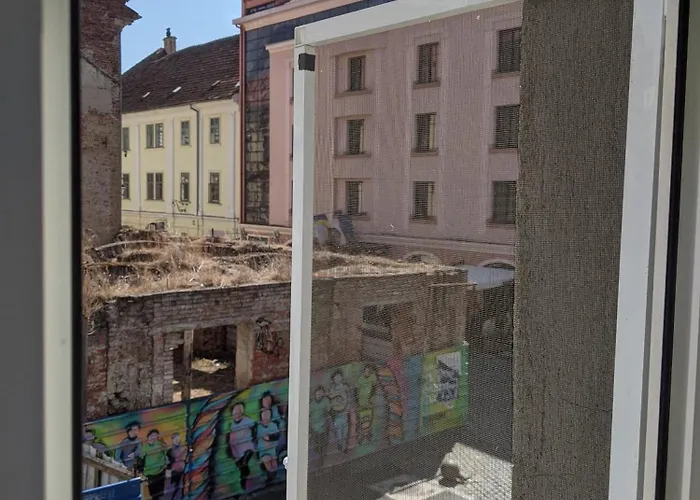 Appartamento Old Town On Eugeniu De Savoya Street