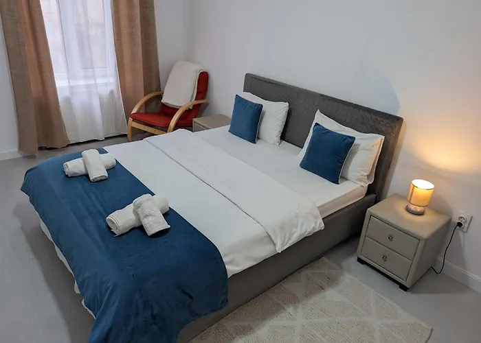 Apartamento Old Town On Eugeniu De Savoya Street