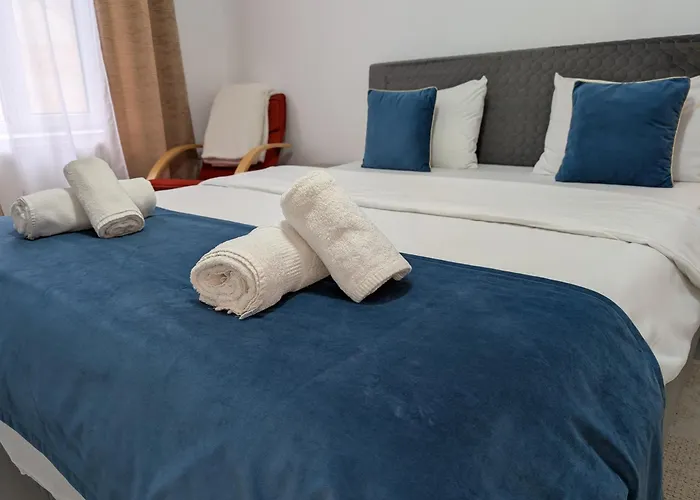 Apartamento Old Town On Eugeniu De Savoya Street